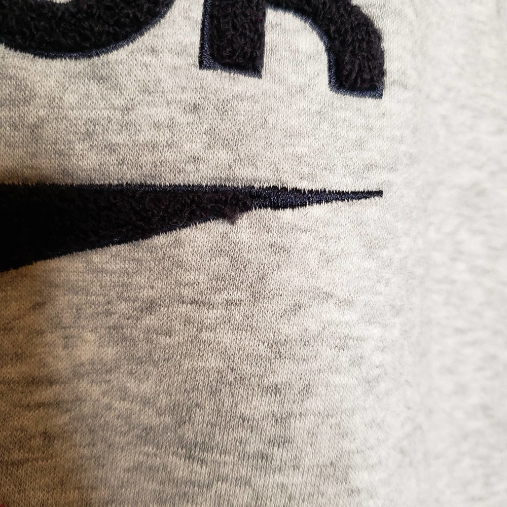 Reebok Logo Gray Fuzzy Patch Pullover Sweatshirt S - image 4